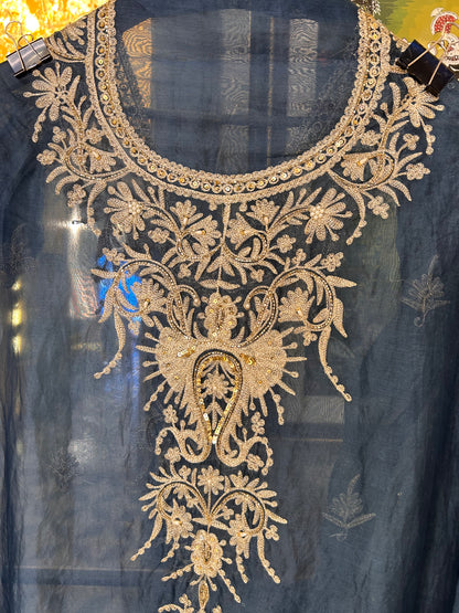 Zarqa Aari Organza Suit