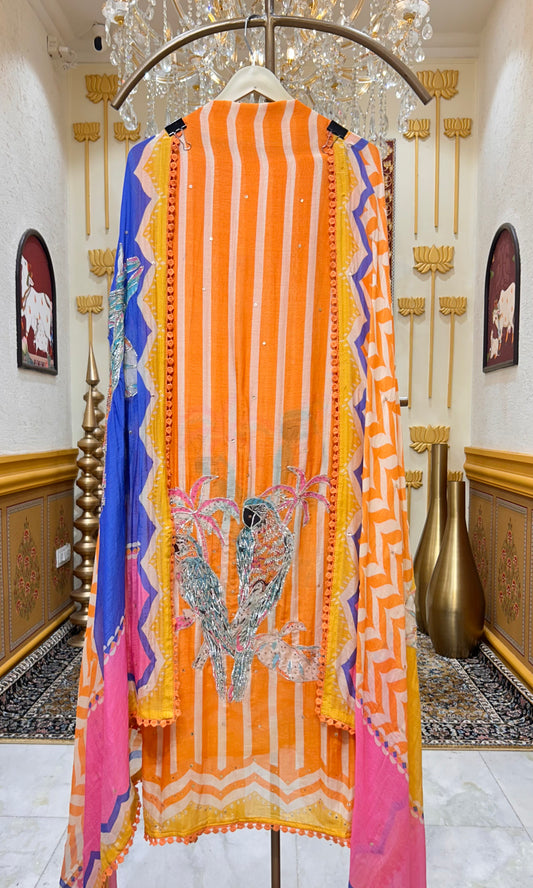 Gulnaar Parrot Bloom Mul Suit (Rust)