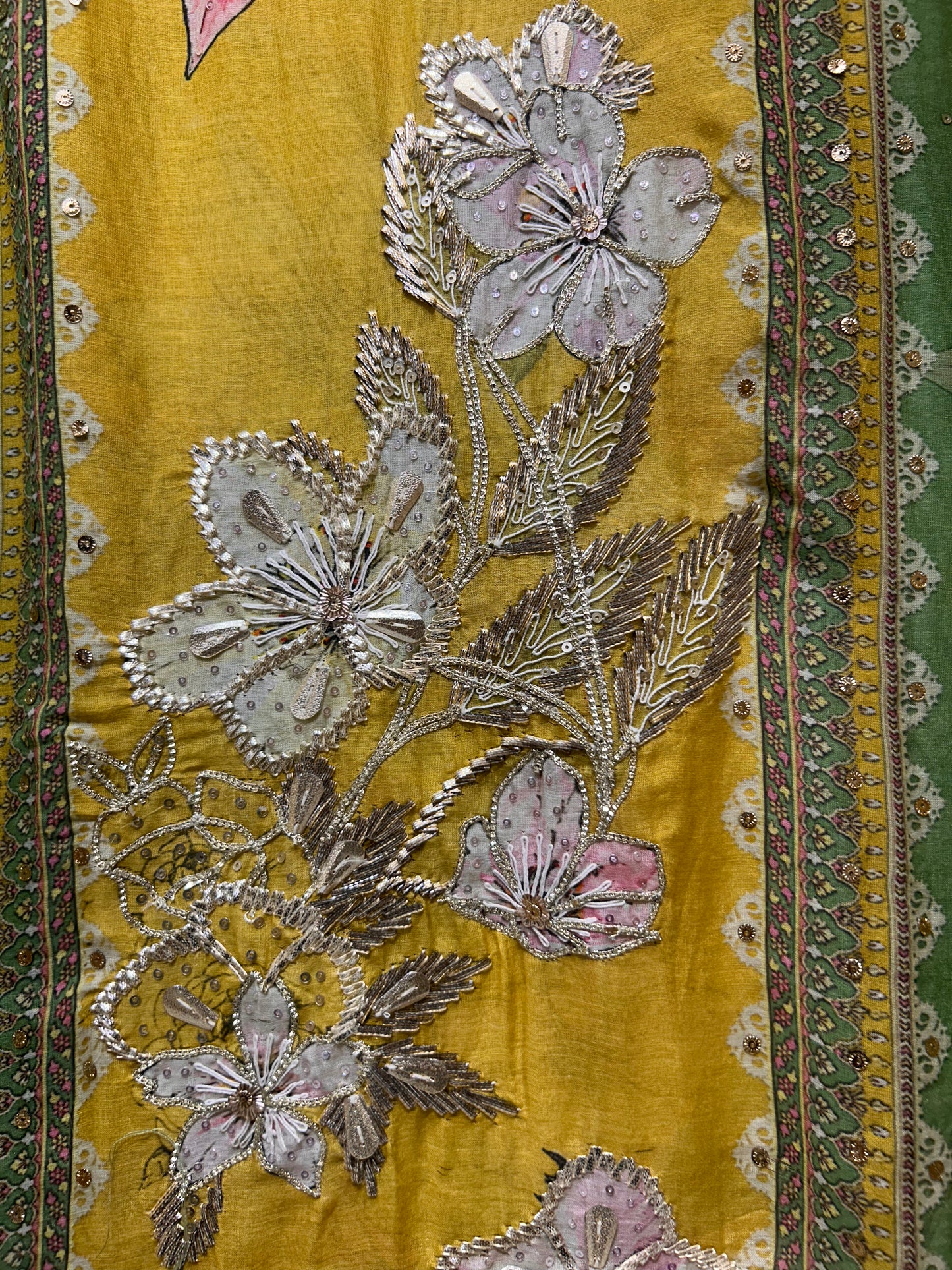 Noor-e-Meher Gotta Mul Suit (Yellow)